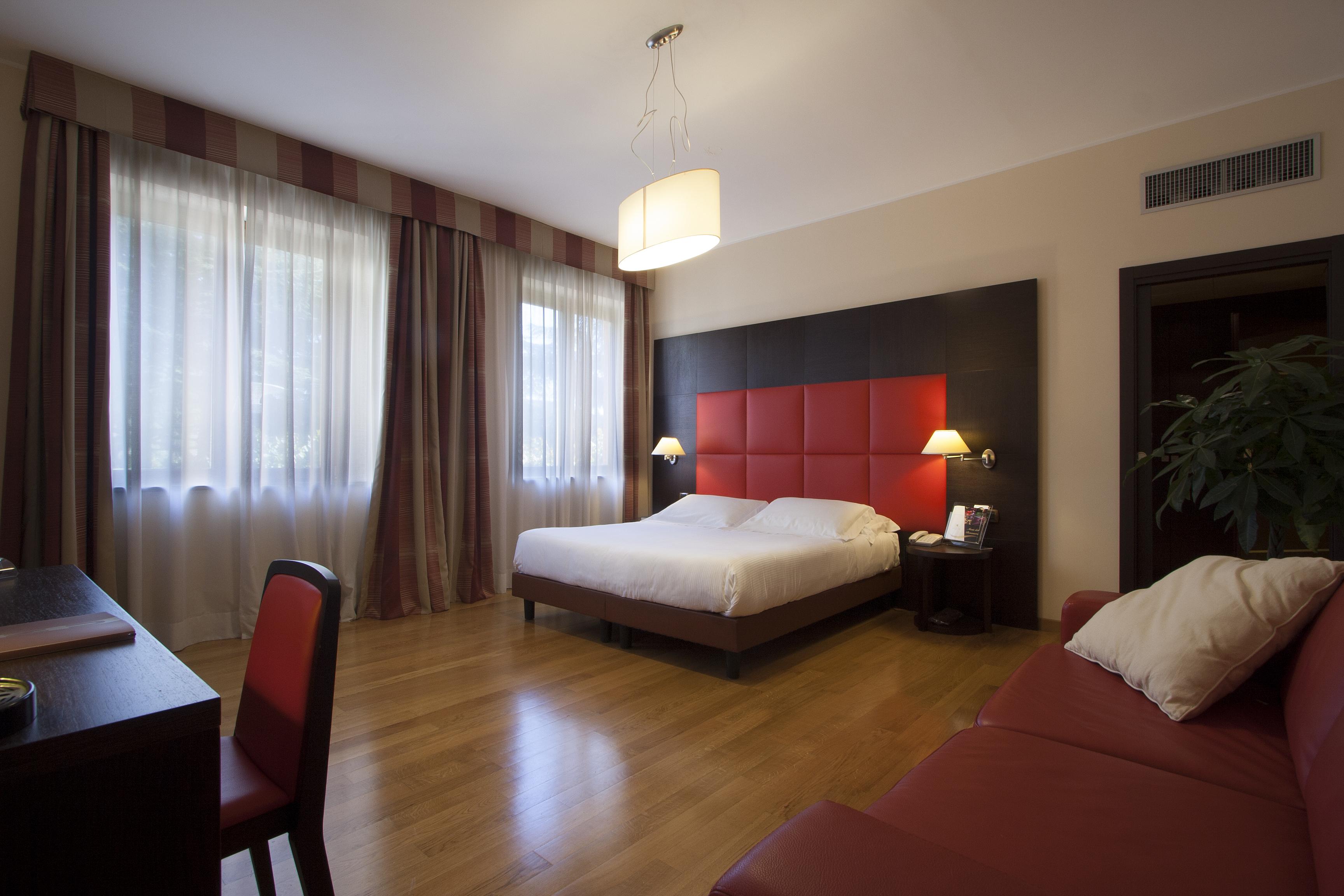 Hotel Guglielmo كاتانزارو المظهر الخارجي الصورة