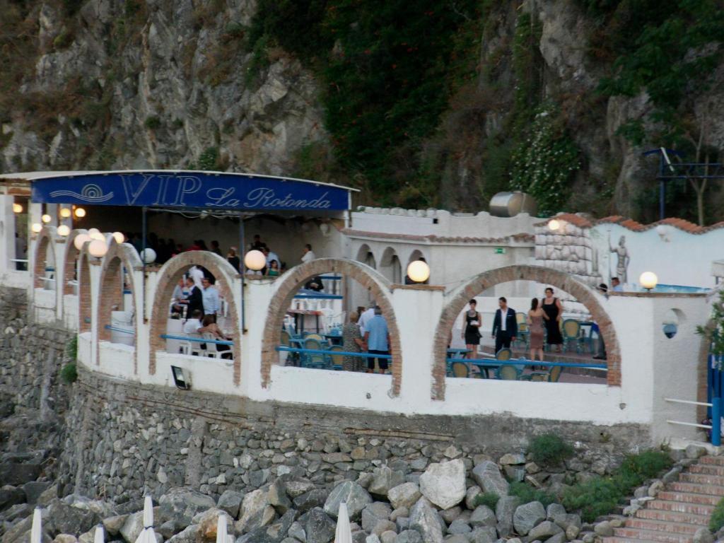 Hotel Guglielmo كاتانزارو المظهر الخارجي الصورة